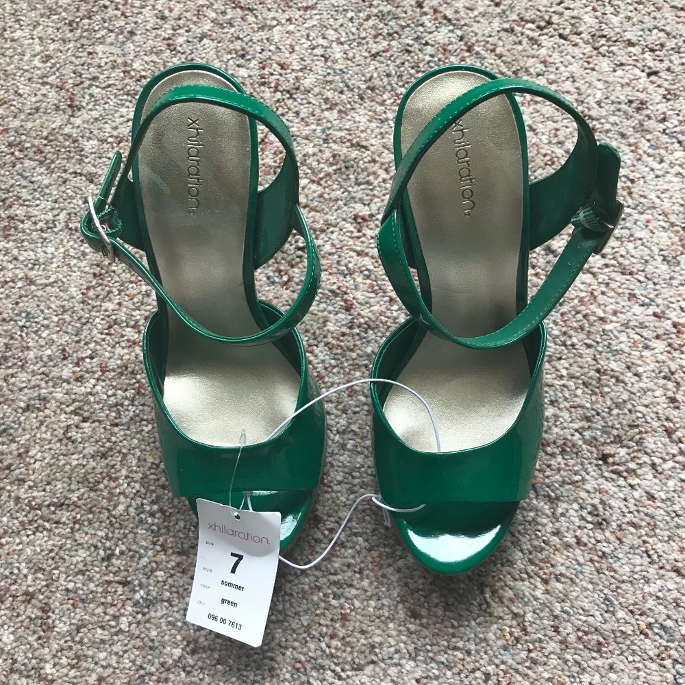 NWT - Xhilaration High Heels